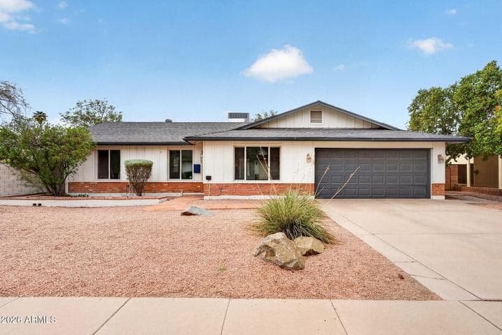 1885 E GENEVA Drive, Tempe, AZ