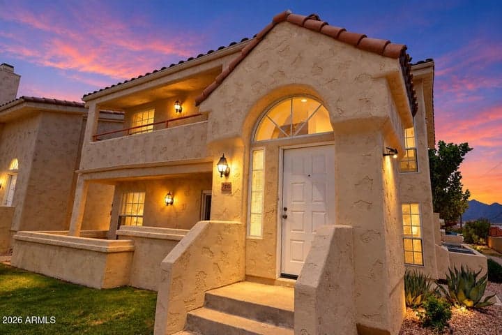 1333 E Morten Avenue #210, Phoenix, AZ