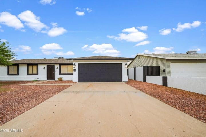3802 N 86TH Avenue, Phoenix, AZ