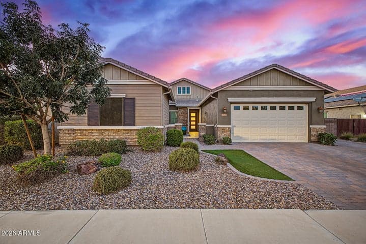 20226 E RAVEN Drive, Queen Creek, AZ