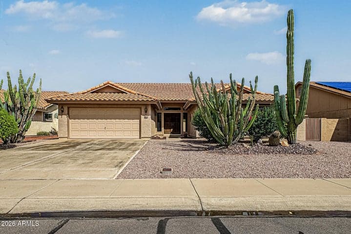 9802 W ROCKWOOD Drive, Peoria, AZ