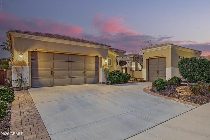 12954 W LONE TREE Trail, Peoria, AZ