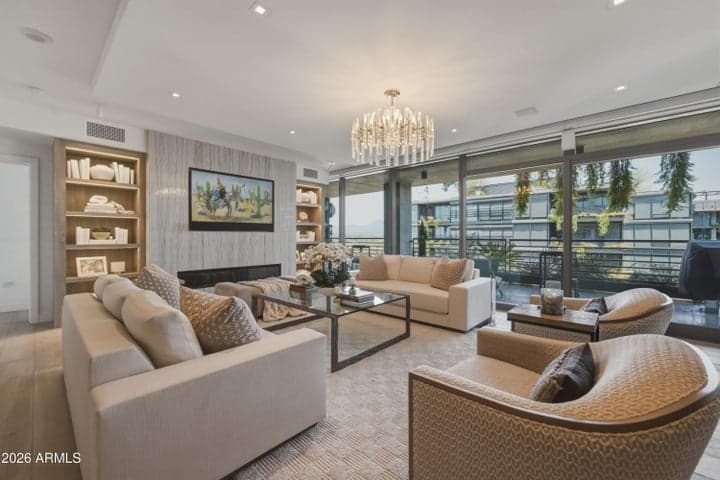 7120 E KIERLAND Boulevard #906, Scottsdale, AZ
