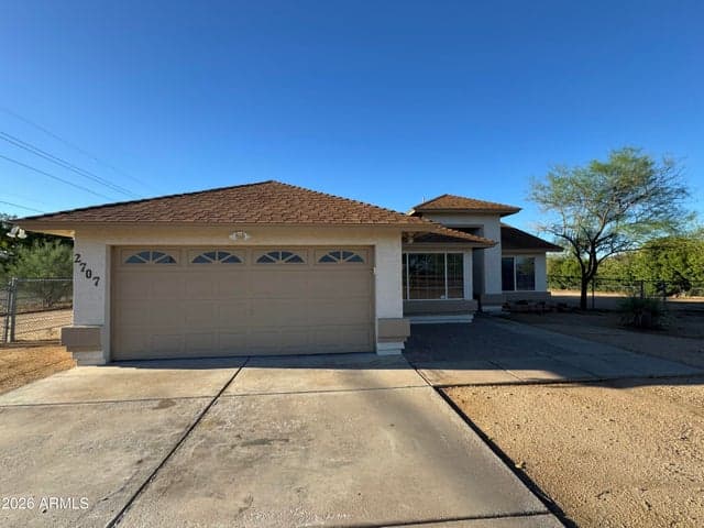 2707 W IRVINE Road, Phoenix, AZ