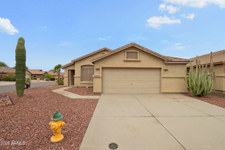 8864 E RED MOUNTAIN Lane, Gold Canyon, AZ