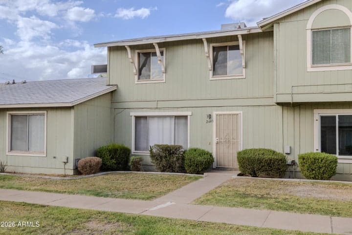 2643 W WOLF Street, Phoenix, AZ