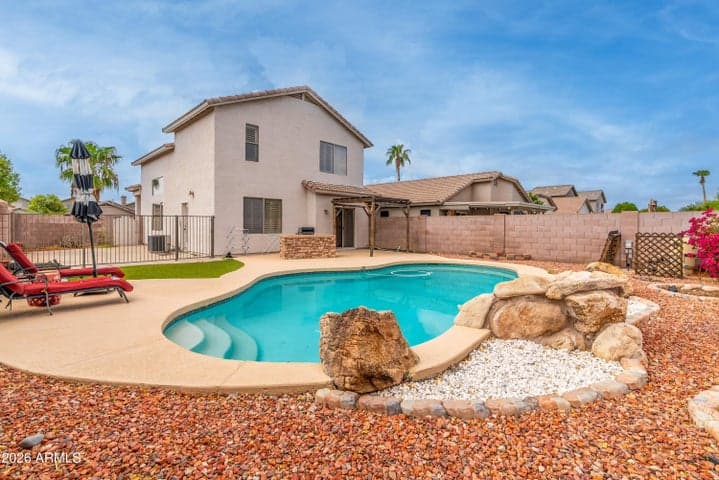 4740 E MOUNTAIN VISTA Drive, Phoenix, AZ