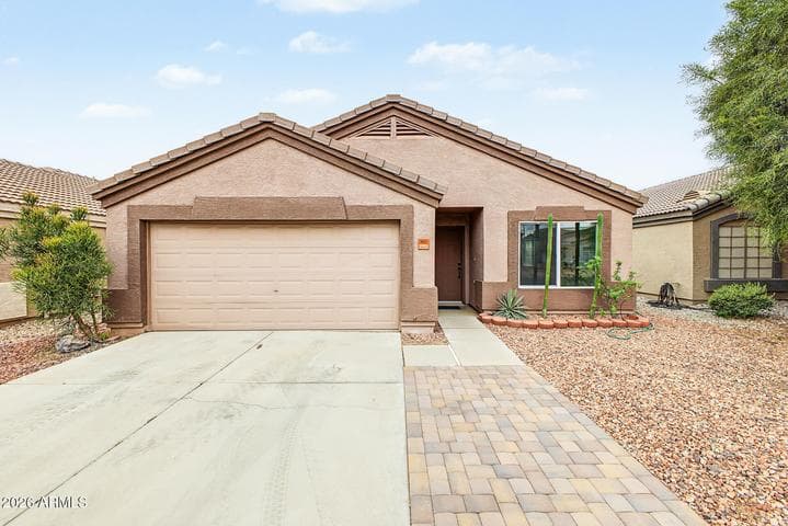 9017 W AVALON Drive, Phoenix, AZ