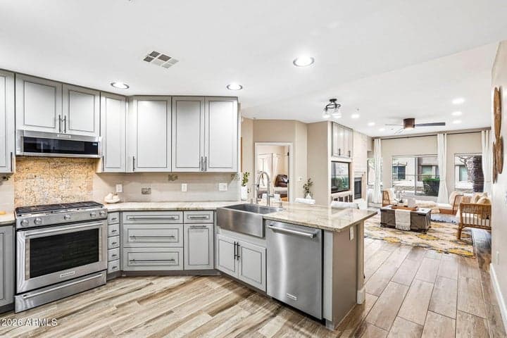 5350 E DEER VALLEY Drive #1250, Phoenix, AZ