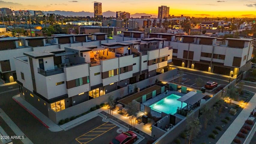 377 E WINDSOR Avenue #13, Phoenix, AZ