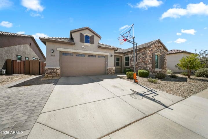 18873 W SHAW BUTTE Drive, Surprise, AZ