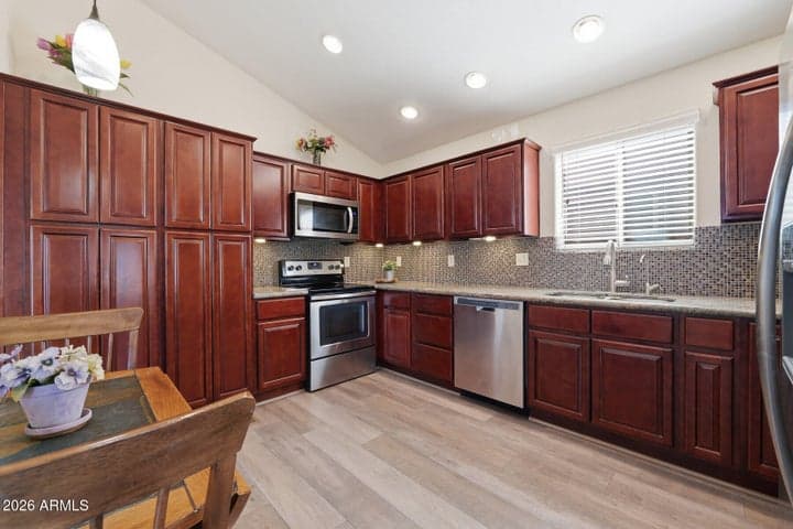 906 AERO Road, Mesa, AZ