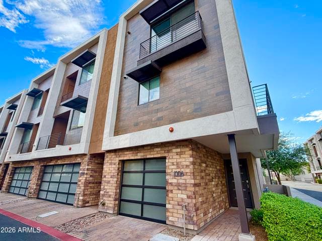3233 N 70th Street #Unit 1006, Scottsdale, AZ