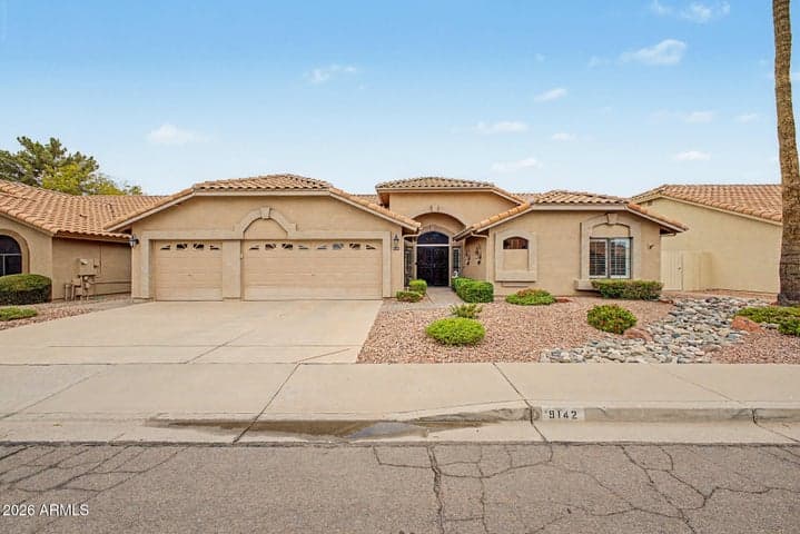 9142 W PALM TREE Drive, Peoria, AZ