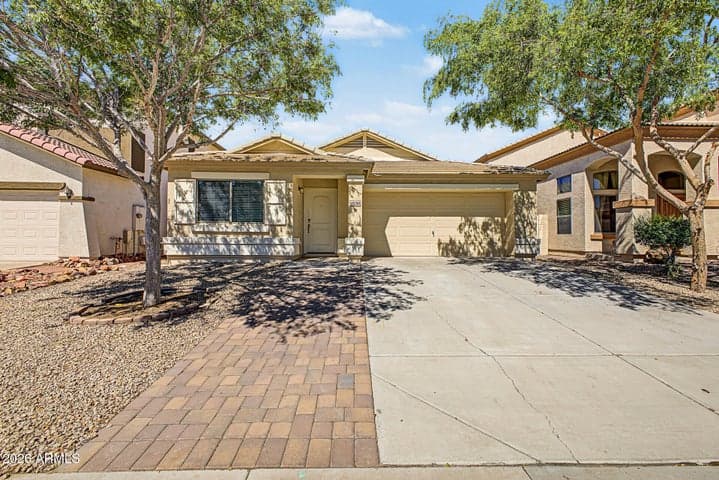 10238 W HESS Street, Tolleson, AZ