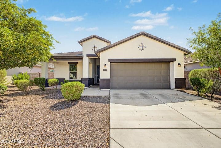 4411 W DESERT Lane, Laveen, AZ
