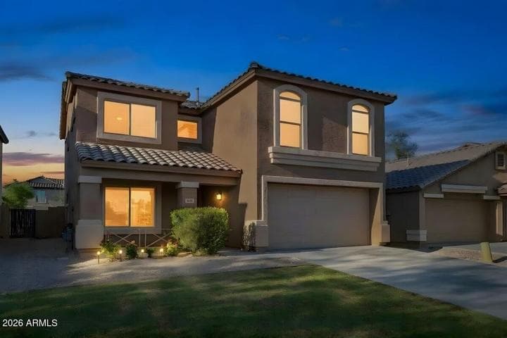 1020 E SADDLE Way, San Tan Valley, AZ