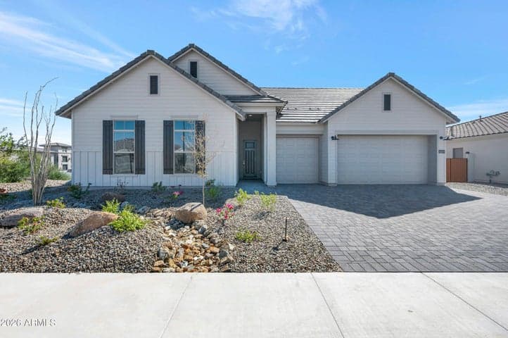 6865 N 190TH Drive, Waddell, AZ