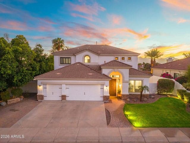 1427 W SALTSAGE Drive, Phoenix, AZ