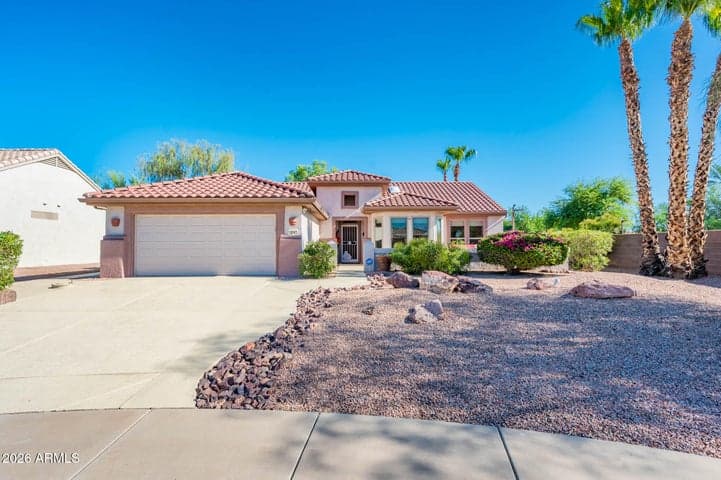 16048 W EAGLE RIDGE Drive, Surprise, AZ