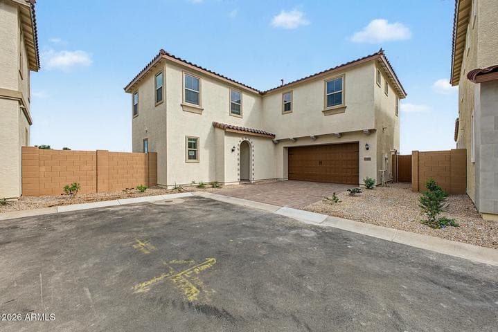 2281 S Swan Court, Gilbert, AZ