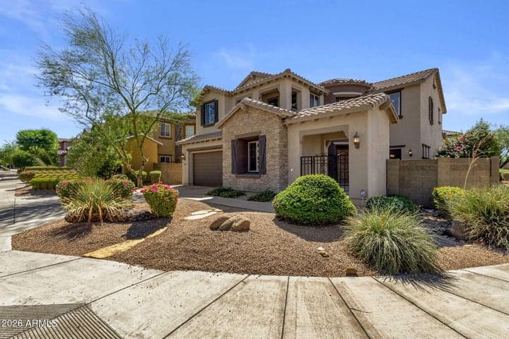 3807 E QUAIL Avenue, Phoenix, AZ