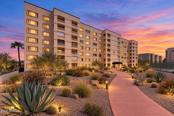 7930 E CAMELBACK Road #308, Scottsdale, AZ
