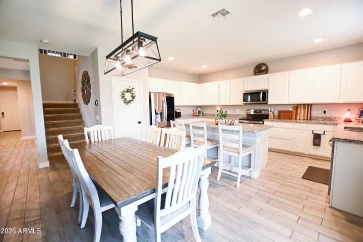 17867 W JESSIE Lane, Surprise, AZ