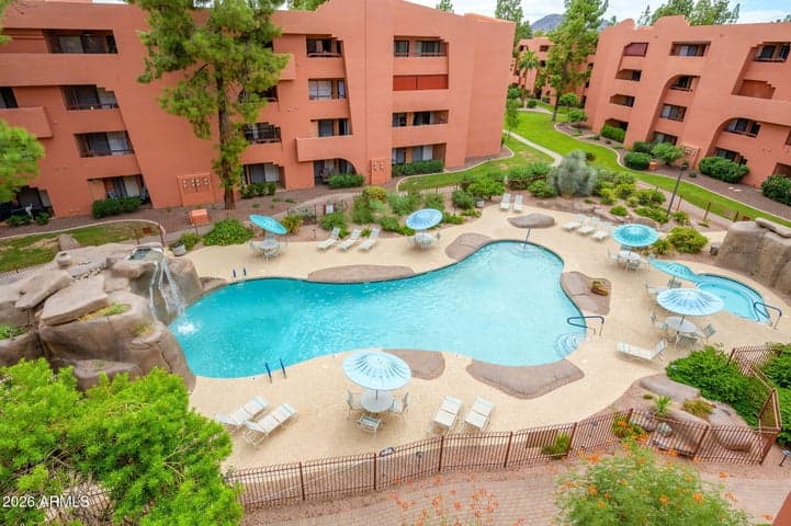 12222 N PARADISE VILLAGE Parkway #446, Phoenix, AZ