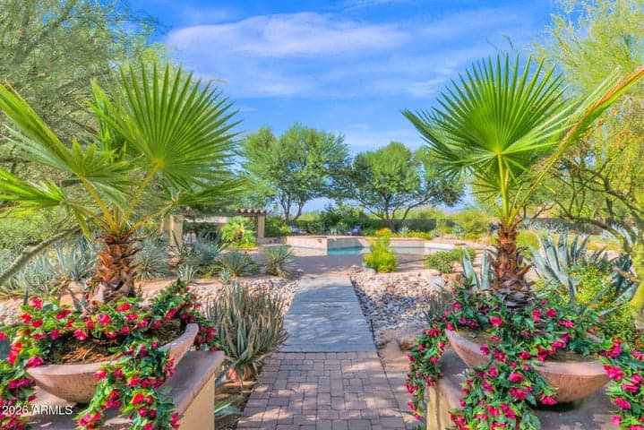 5716 E MILTON Drive, Cave Creek, AZ