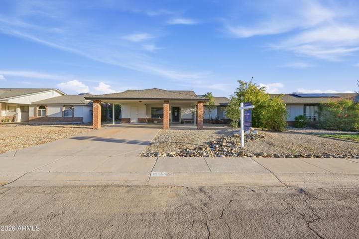 155 W Wagoner Road, Phoenix, AZ