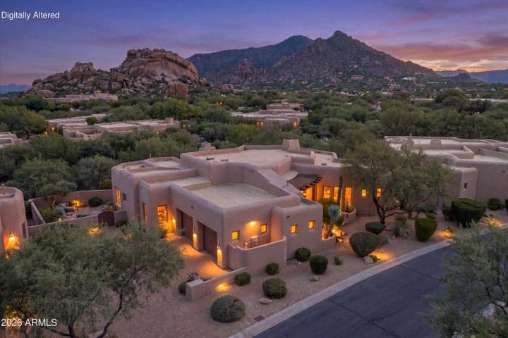 7373 E CLUBHOUSE Drive #17, Scottsdale, AZ