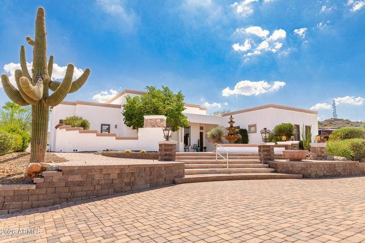 311 W OLESEN Road, Phoenix, AZ