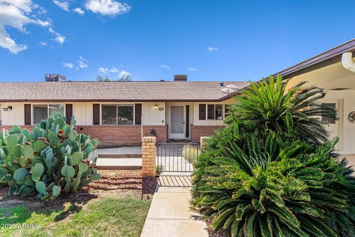 10927 W PEORIA Avenue, Sun City, AZ