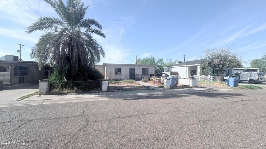 633 W ATLANTA Avenue, Phoenix, AZ