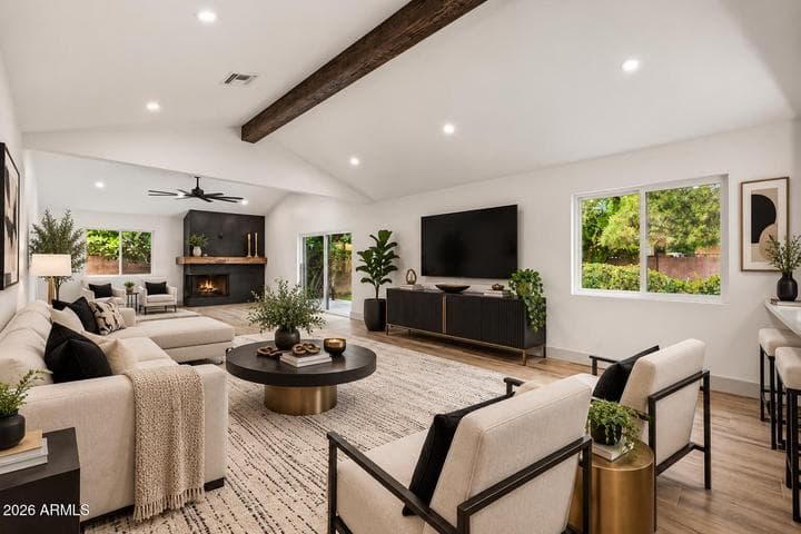 7844 N 17TH Avenue, Phoenix, AZ
