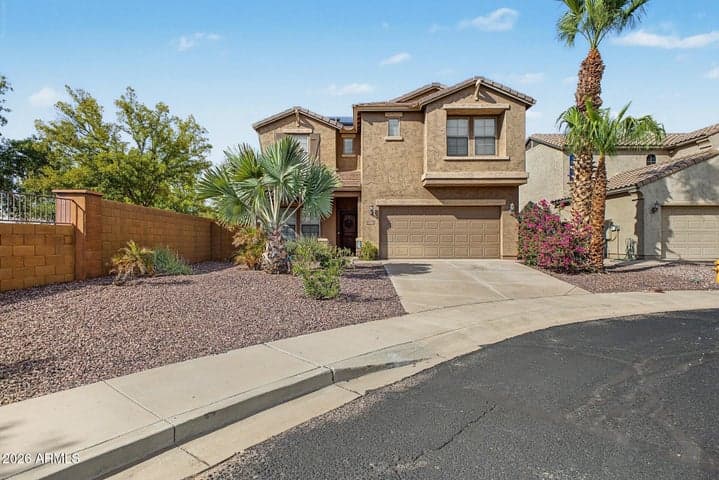 2240 W DAVIS Road, Phoenix, AZ