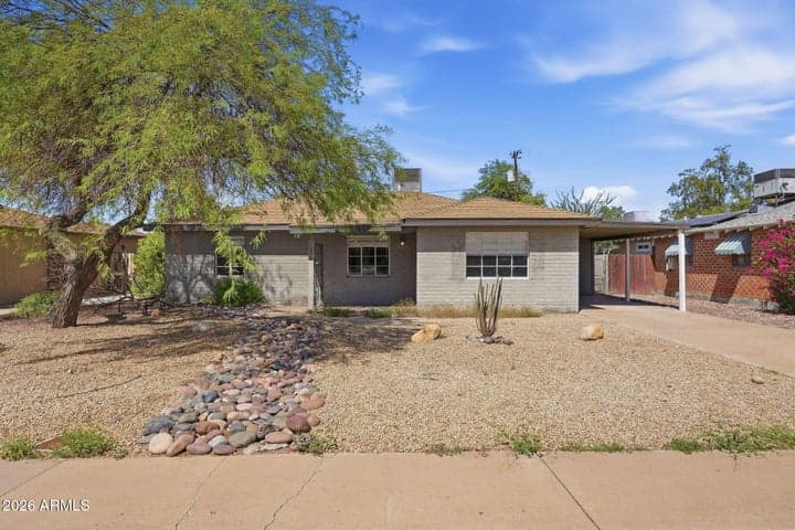 2016 W WHITTON Avenue, Phoenix, AZ