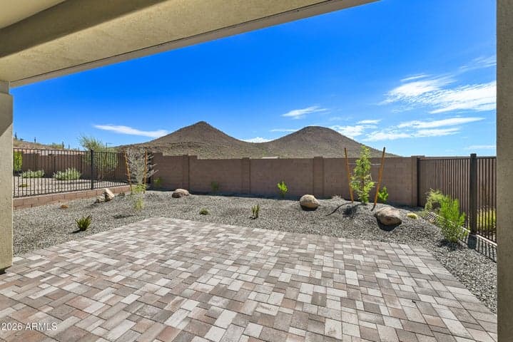 12987 W EAGLE FEATHER Road, Peoria, AZ