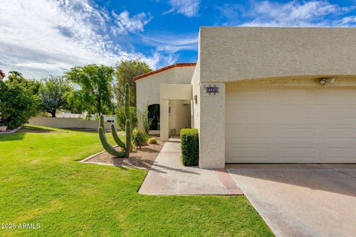 2437 E RANCHO Drive, Phoenix, AZ