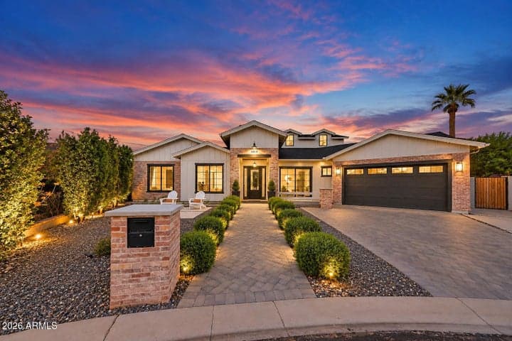 4838 E WELDON Avenue, Phoenix, AZ