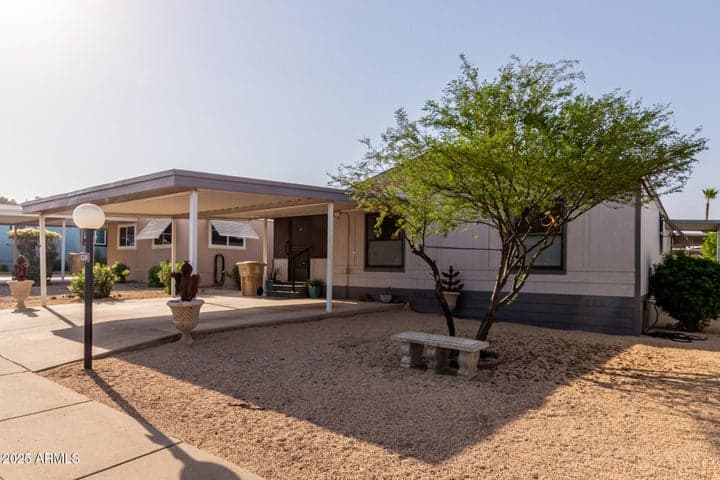 2233 E BEHREND Drive #128, Phoenix, AZ