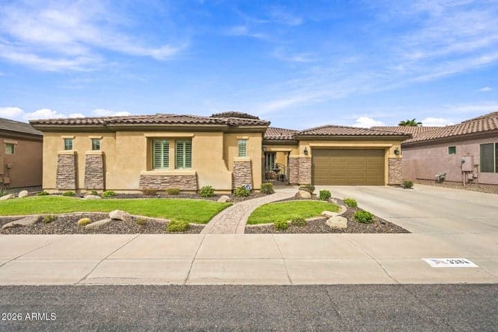 3384 E Cardinal Way, Chandler, AZ