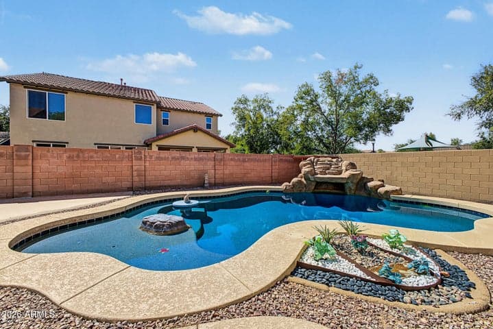 3425 E SIERRA MADRE Avenue, Gilbert, AZ