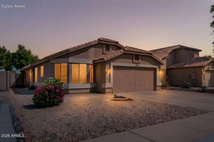 1201 N Woodburne Drive, Chandler, AZ