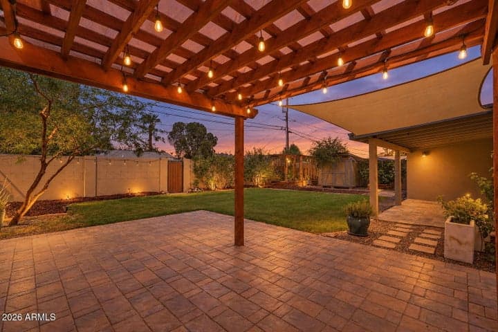 2208 E Turney Avenue, Phoenix, AZ