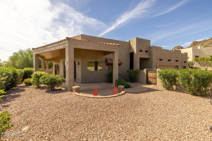 9987 E Fools Gold Place, Gold Canyon, AZ