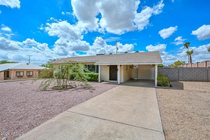 9822 N 4TH Avenue, Phoenix, AZ