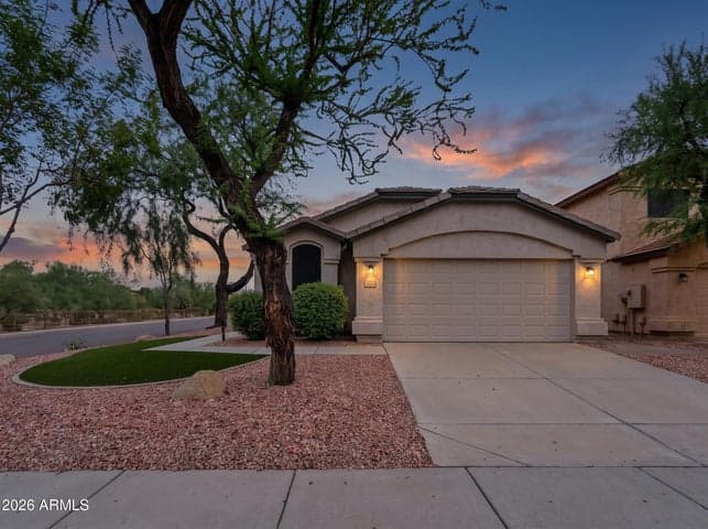 4304 E ABRAHAM Lane, Phoenix, AZ