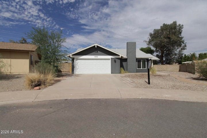 4302 E Jicarilla Street, Phoenix, AZ